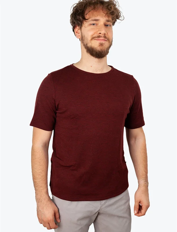 250 Men's Merino Short Sleeve T-Shirt Day By Day - Ruby