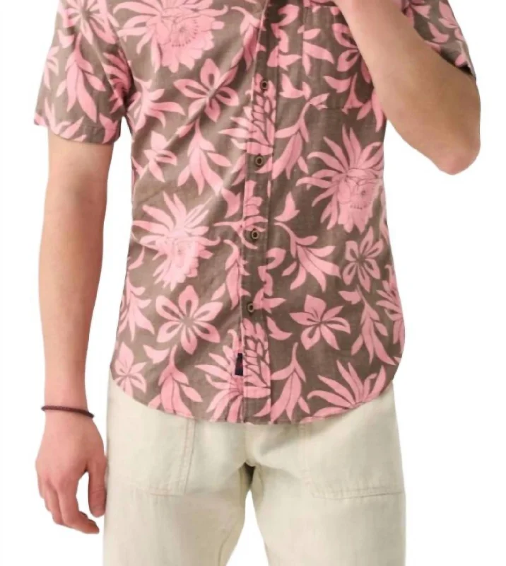 Short Sleeve Breeze Shirt In Cedar Beach Blossom