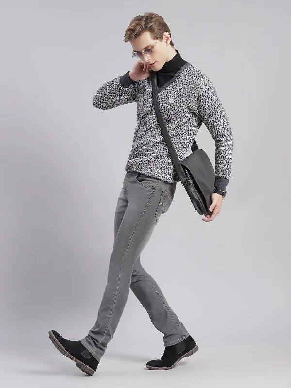 Men Grey Self Design V Neck Full Sleeve Sweaters/Pullovers