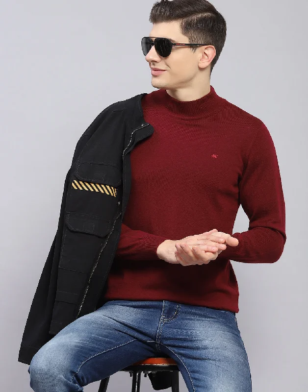 Men Maroon Solid T Neck Full Sleeve Sweater